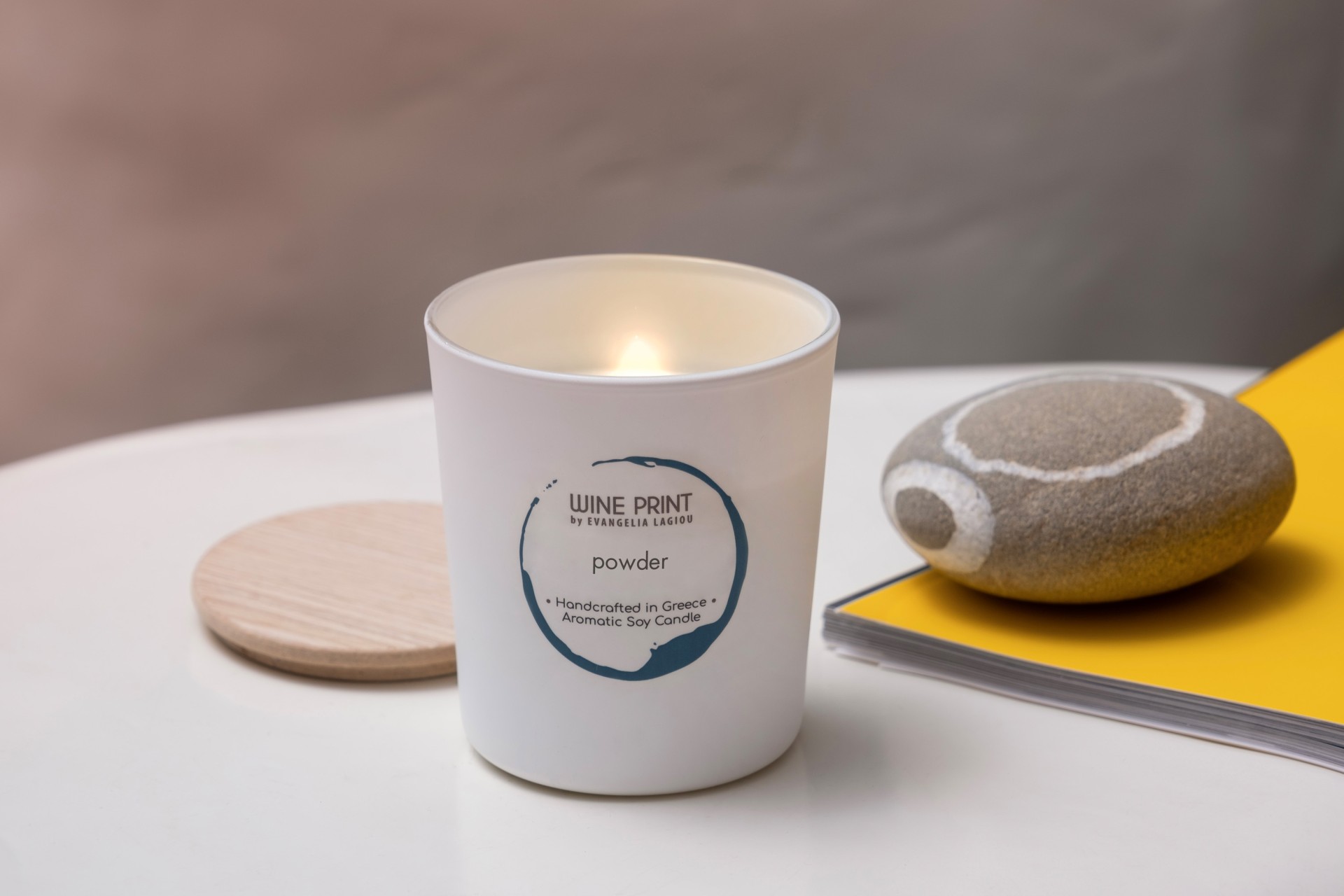 Powder White ceramic cup